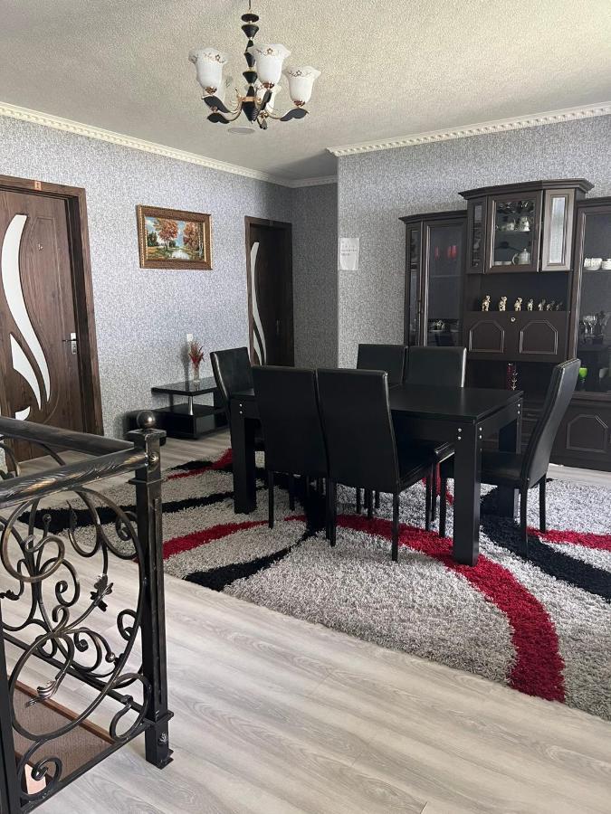 Hotel Crystal Kazbegi Esterno foto